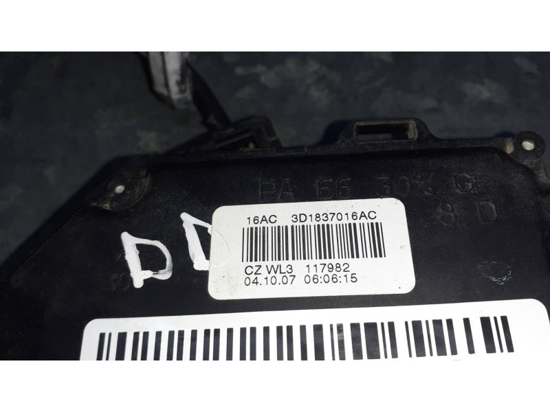 Recambio de cerradura puerta delantera derecha para volkswagen caddy ka/kb (2k) referencia OEM IAM 3D1837016AC  9 PINES