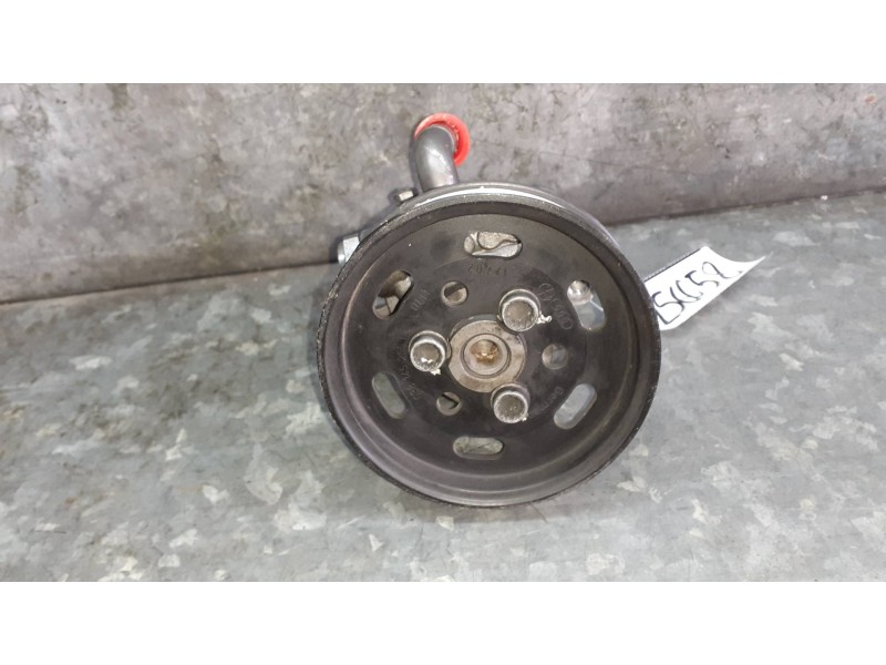 Recambio de bomba direccion para volkswagen caddy ka/kb (2k) referencia OEM IAM 038145255B  