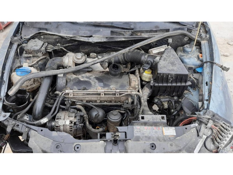 seat ibiza (6l1) del año 2005