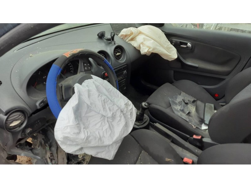 seat ibiza (6l1) del año 2005