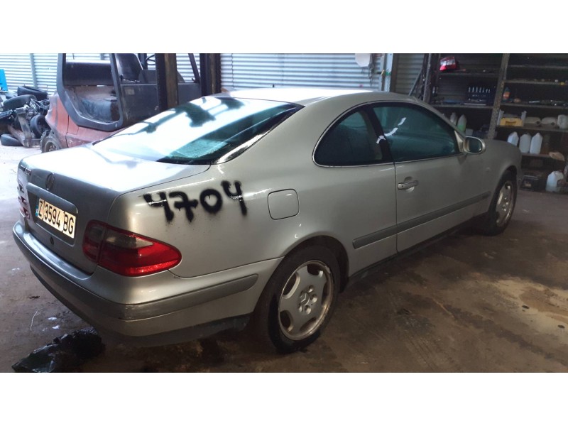 mercedes-benz clase clk (w208) coupe del año 1998