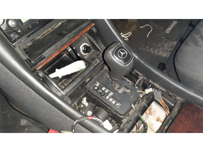 mercedes-benz clase clk (w208) coupe del año 1998