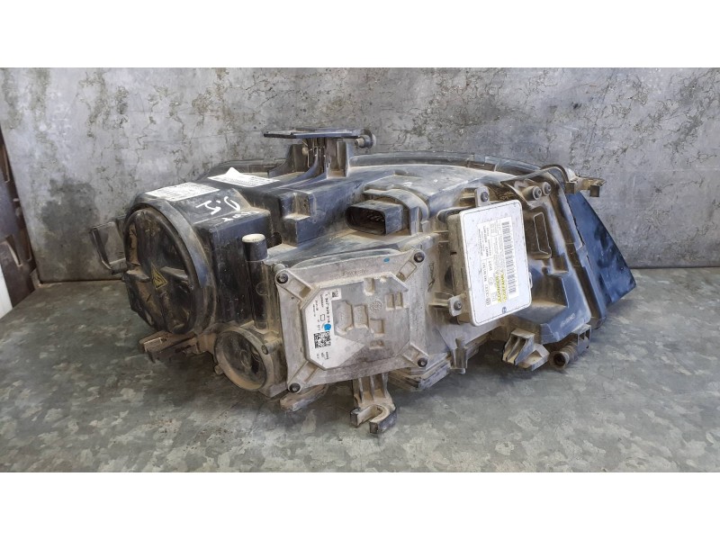 Recambio de faro izquierdo para audi a4 ber. (b8) básico referencia OEM IAM 8K0941003G  XENON