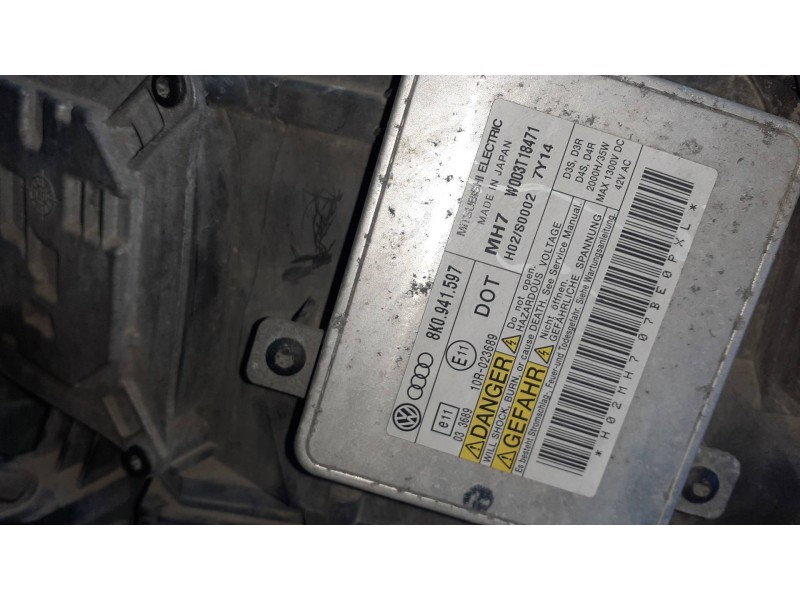 Recambio de faro izquierdo para audi a4 ber. (b8) básico referencia OEM IAM 8K0941003G  XENON