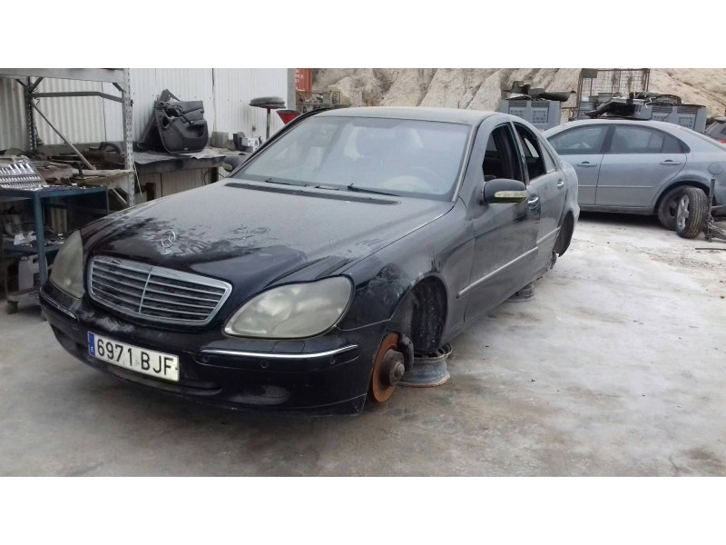 mercedes-benz clase s (w220) berlina del año 2000