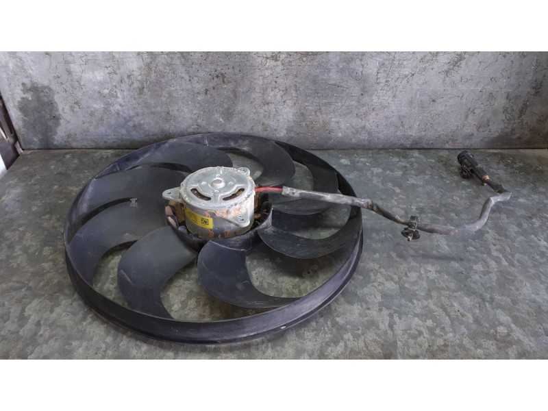 Recambio de electroventilador para peugeot rifter referencia OEM IAM 500194401  2 PINES