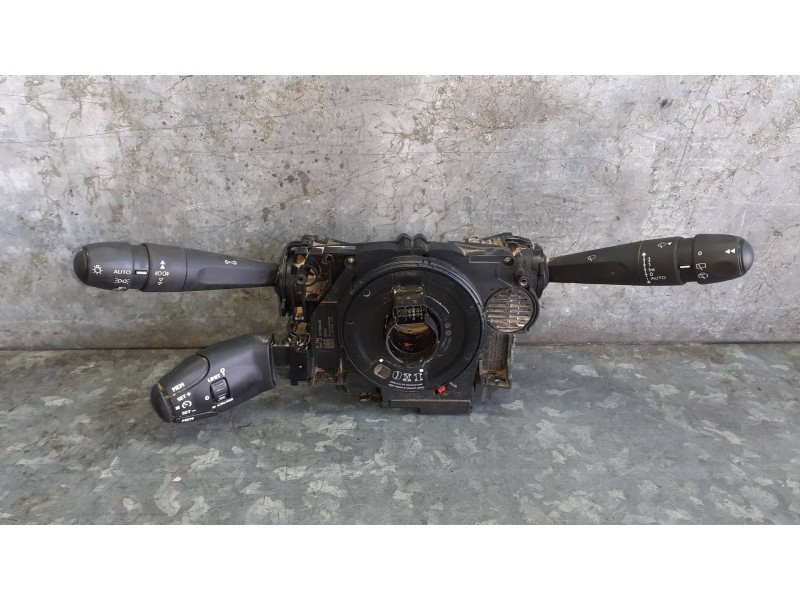 Recambio de mando multifuncion para peugeot rifter referencia OEM IAM 98312569ZD COM EVO ANILLO AIRBAG