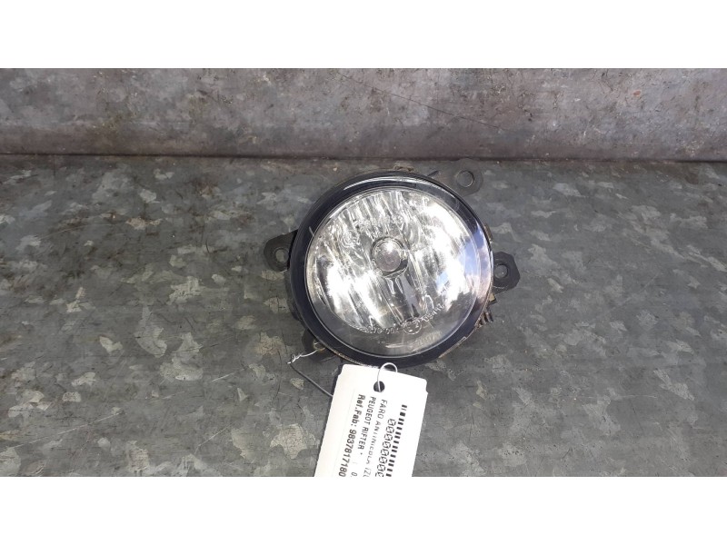 Recambio de faro antiniebla izquierdo para peugeot rifter referencia OEM IAM 9837817180  
