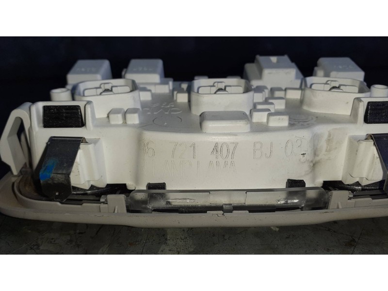 Recambio de luz interior para peugeot rifter referencia OEM IAM 96721407BJ  