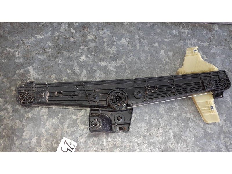 Recambio de elevalunas trasero izquierdo para peugeot rifter referencia OEM IAM 156144323 ELECTRICO SIN MOTOR
