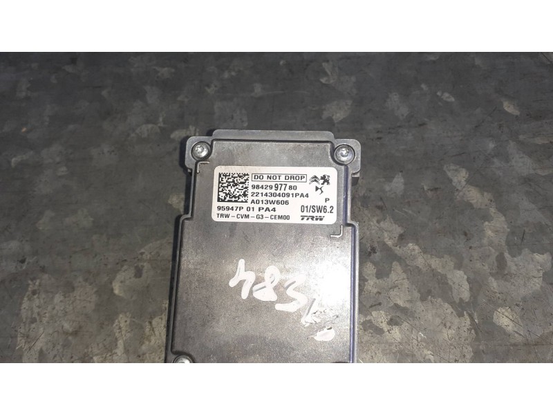 Recambio de camara vision frontal para peugeot rifter referencia OEM IAM 9842997780  