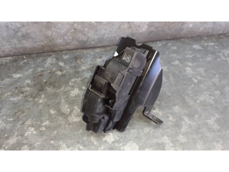 Recambio de cerradura maletero / porton para peugeot rifter referencia OEM IAM 9832088480  3 PINES