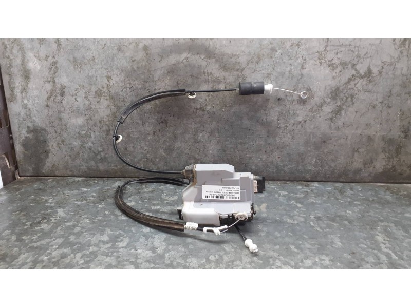 Recambio de cerradura puerta trasera derecha para peugeot rifter referencia OEM IAM 16943408  