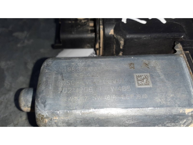 Recambio de motor elevalunas trasero derecho para peugeot rifter referencia OEM IAM 9837832180  6 PINES