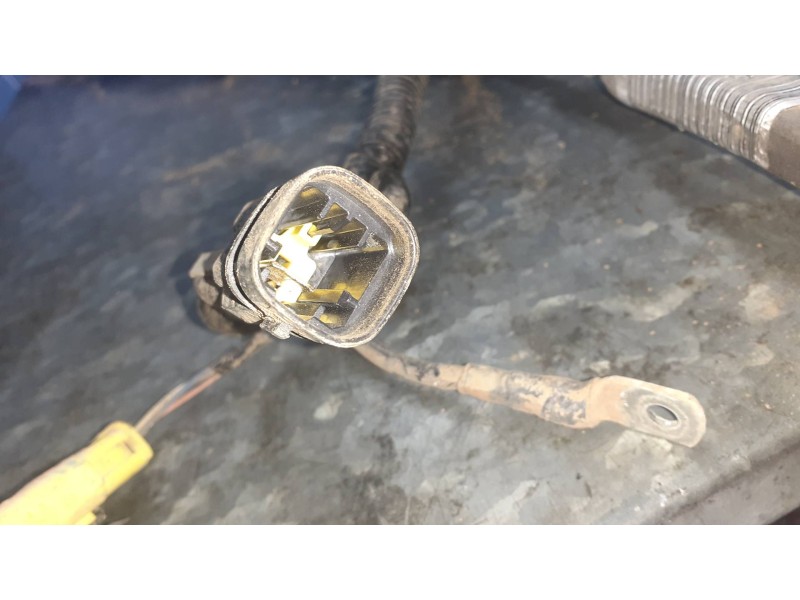 Recambio de cremallera direccion para peugeot rifter referencia OEM IAM 6820000313  