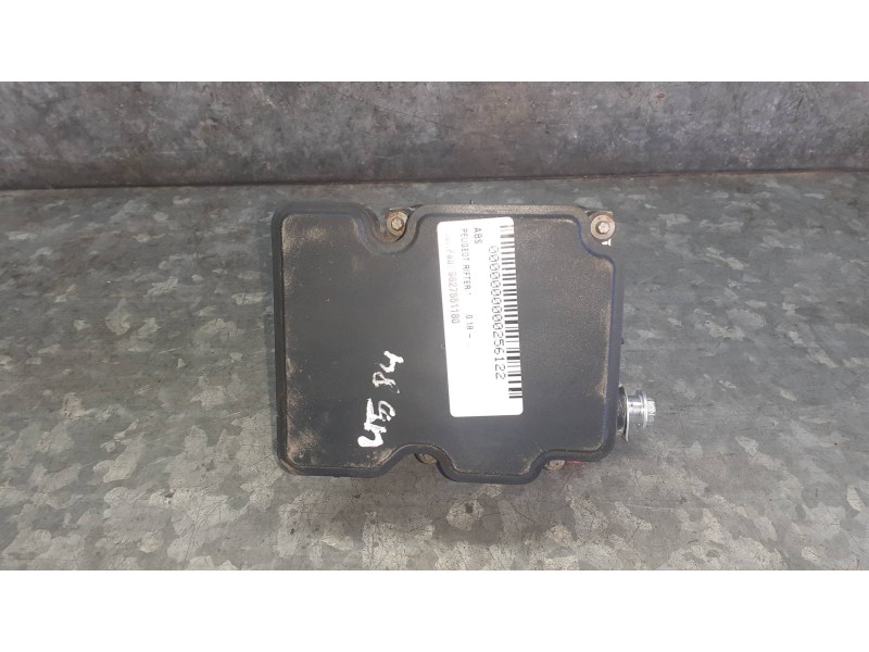 Recambio de abs para peugeot rifter referencia OEM IAM 9827551180  