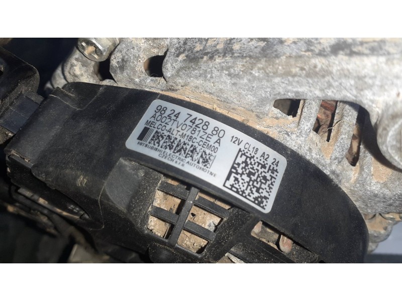 Recambio de alternador para peugeot rifter referencia OEM IAM 9824742880  1 PIN