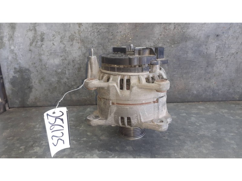 Recambio de alternador para volkswagen caddy ka/kb (2k) referencia OEM IAM 06F903023F 2 PINES 140A