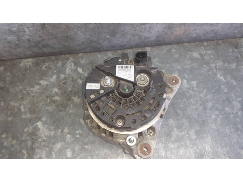 Recambio de alternador para volkswagen caddy ka/kb (2k) referencia OEM IAM 06F903023F 2 PINES 140A