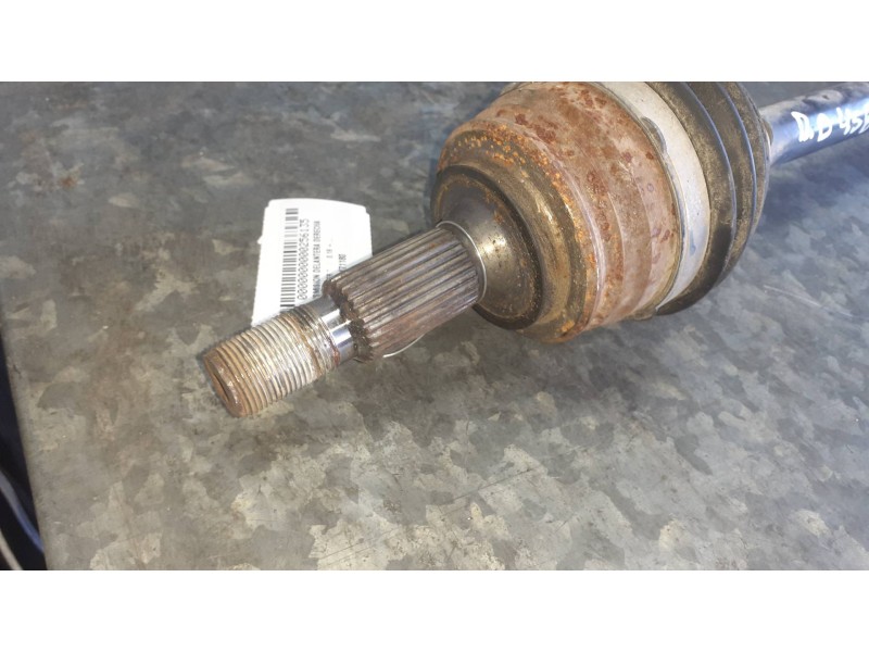 Recambio de transmision delantera derecha para peugeot rifter referencia OEM IAM 9820471180  