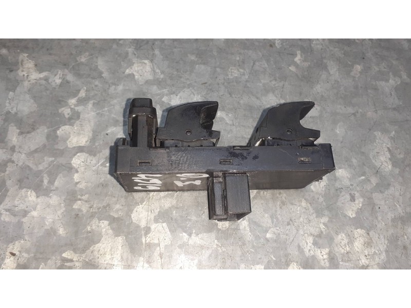 Recambio de mando elevalunas delantero izquierdo para volkswagen touran (5t1) referencia OEM IAM   