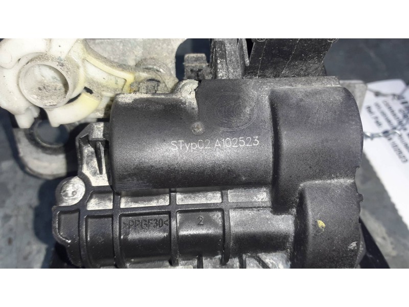 Recambio de cerradura maletero / porton para volkswagen touran (5t1) referencia OEM IAM 02A102523  