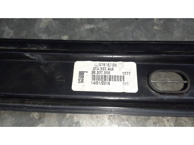 Recambio de elevalunas delantero derecho para volkswagen touran (5t1) referencia OEM IAM 5TA837462 ELECTRICO SIN MOTOR