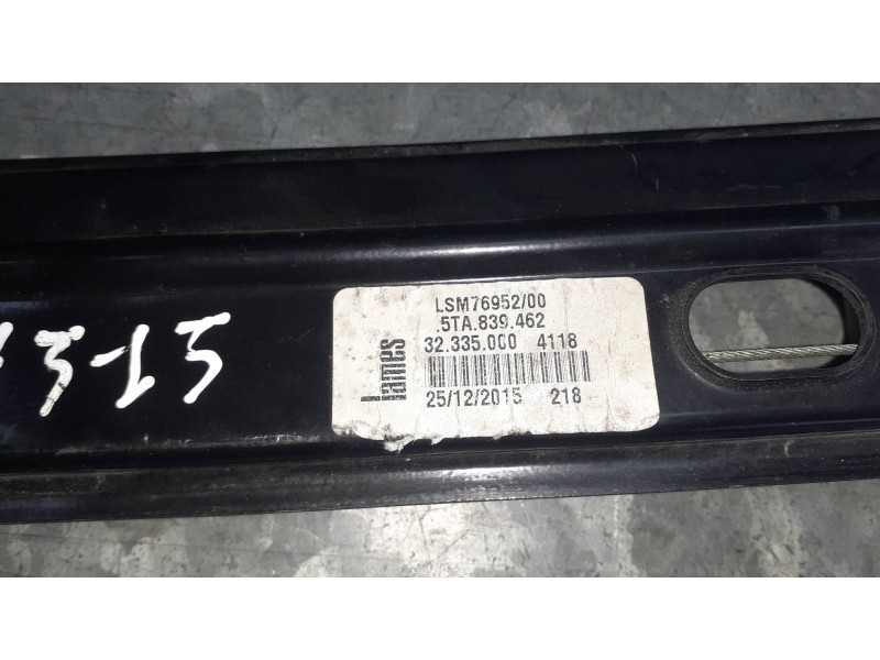 Recambio de elevalunas trasero derecho para volkswagen touran (5t1) referencia OEM IAM 5TA839462 ELECTRICO SIN MOTOR