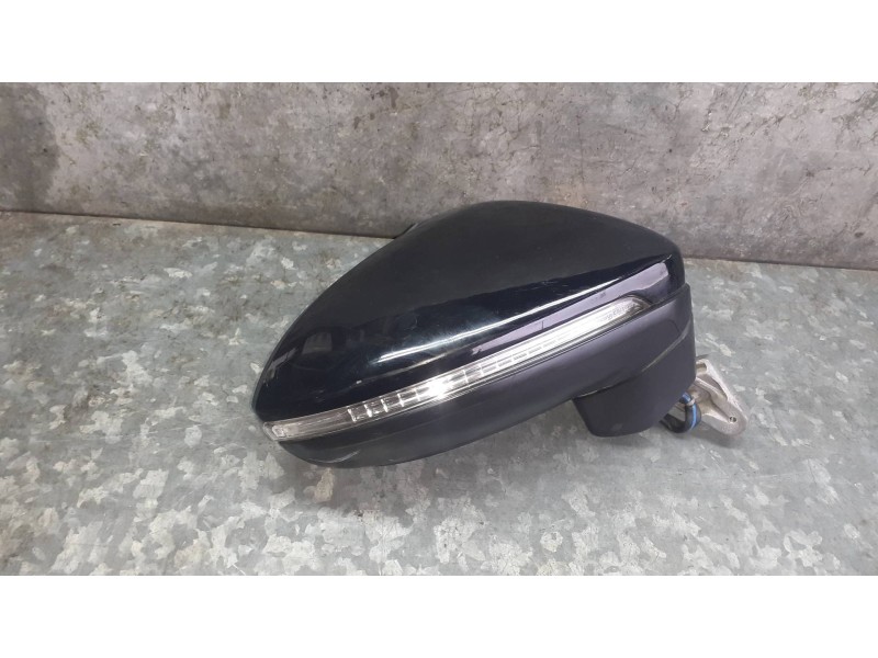 Recambio de retrovisor derecho para volkswagen touran (5t1) referencia OEM IAM A064480  ELECTRICO