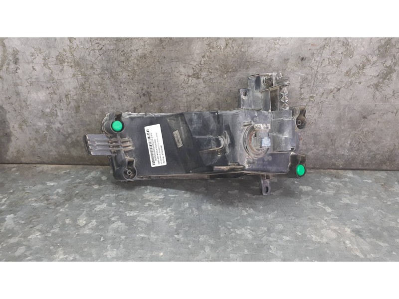 Recambio de faro antiniebla izquierdo para volkswagen touran (5t1) referencia OEM IAM 5TA941661  2 PINES