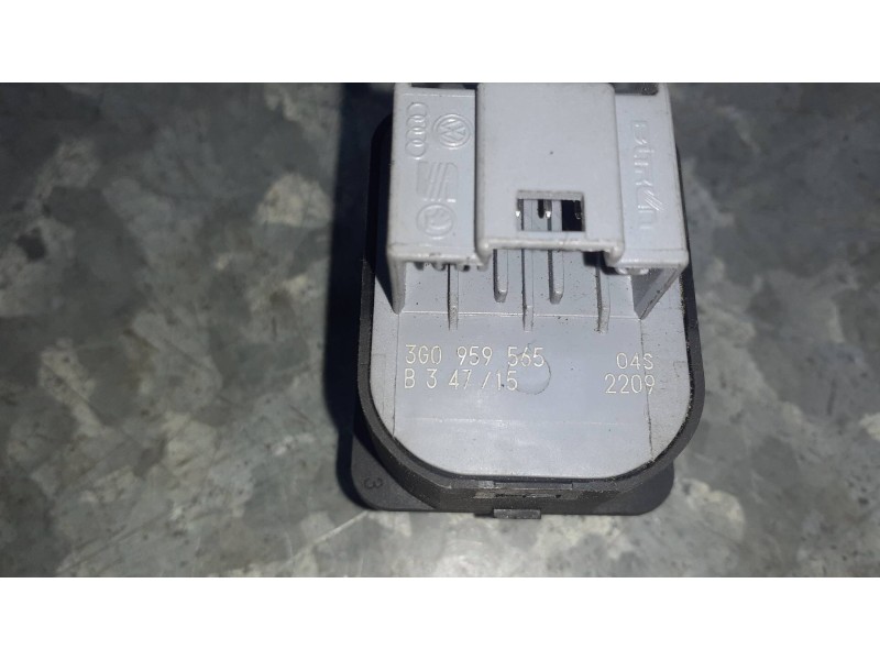 Recambio de mando retrovisor para volkswagen touran (5t1) referencia OEM IAM 3G0959565  6 PINES