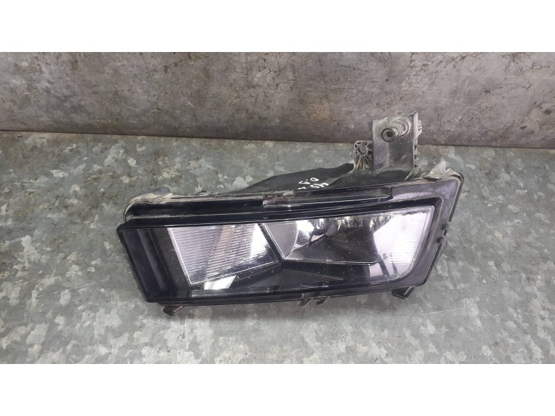 Recambio de faro antiniebla derecho para volkswagen touran (5t1) referencia OEM IAM 5TA941662  