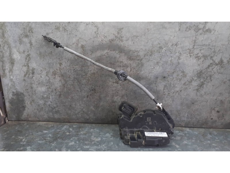 Recambio de cerradura puerta delantera derecha para volkswagen touran (5t1) referencia OEM IAM B6A5TB837016A  7 PINES