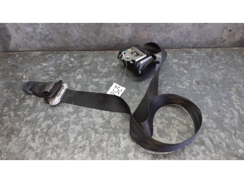 Recambio de cinturon seguridad delantero derecho para peugeot 207 referencia OEM IAM   2 PINES