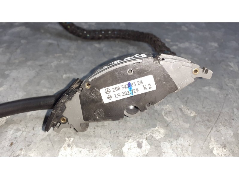 Recambio de mando volante para mercedes-benz clase clk (w208) coupe referencia OEM IAM 2085450324  