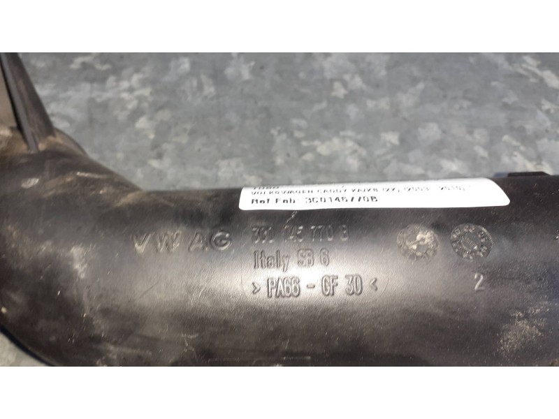 Recambio de tubo para volkswagen caddy ka/kb (2k) referencia OEM IAM 3C0145770B  INTERCOOLER