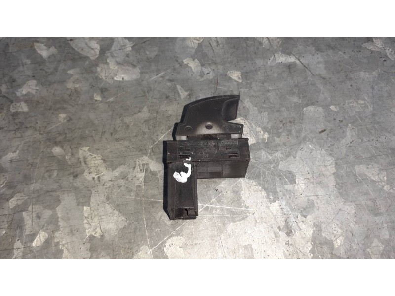 Recambio de mando elevalunas delantero derecho para volkswagen caddy ka/kb (2k) referencia OEM IAM 7L6959855B  3 PINES
