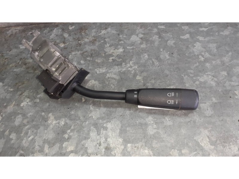 Recambio de mando limpia para mercedes-benz clase clk (w208) coupe referencia OEM IAM 2085450010  6 PINES