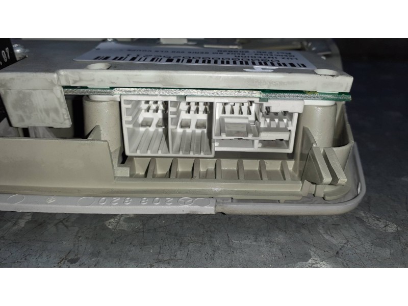Recambio de luz interior para mercedes-benz clase clk (w208) coupe referencia OEM IAM 208820  