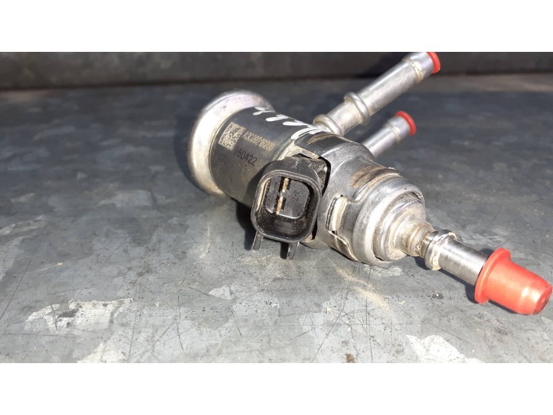 Recambio de inyector para peugeot rifter referencia OEM IAM 9842811780  2 PINES