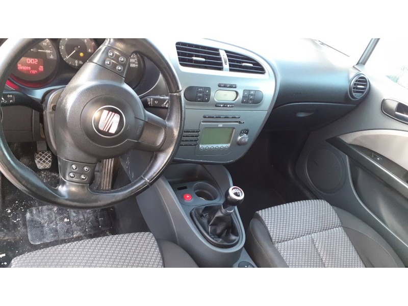 seat leon (1p1) del año 2008