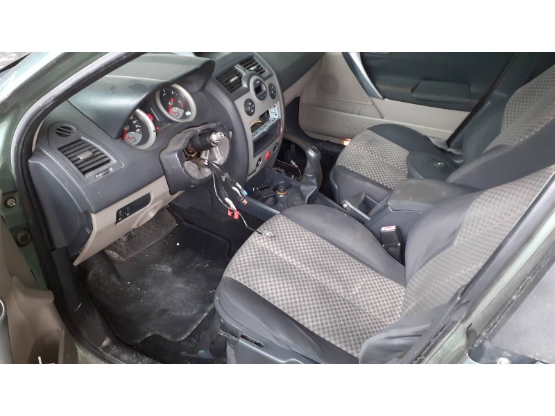 renault megane ii berlina 5p del año 2005
