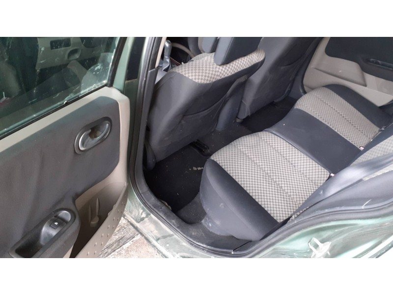 renault megane ii berlina 5p del año 2005