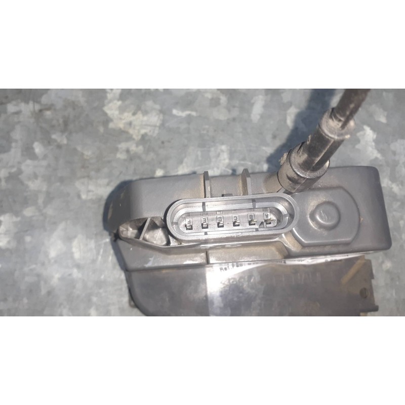 Recambio de cerradura puerta trasera derecha para renault megane ii berlina 5p referencia OEM IAM 0103060454 6 PINES 028429