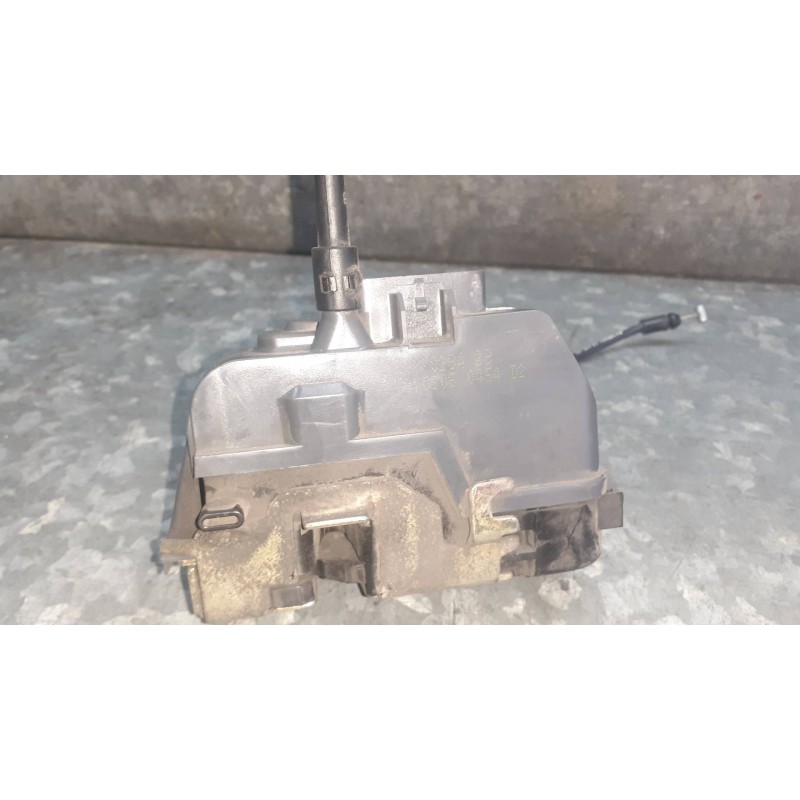 Recambio de cerradura puerta trasera derecha para renault megane ii berlina 5p referencia OEM IAM 0103060454 6 PINES 028429