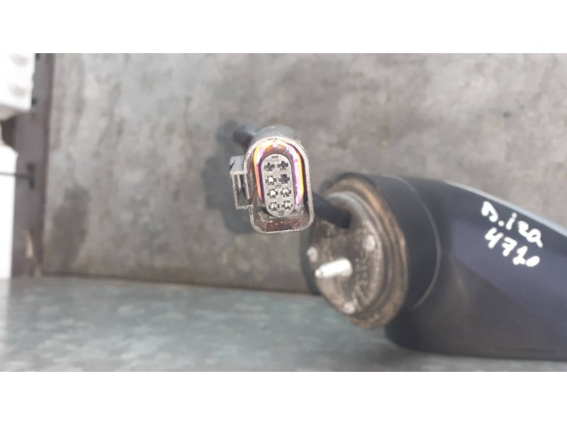 Recambio de retrovisor izquierdo para seat leon (1p1) referencia OEM IAM E4023355  ELECTRICO