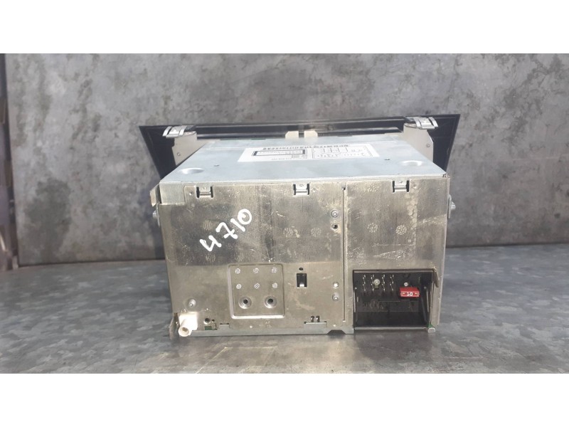 Recambio de sistema audio / radio cd para seat leon (1p1) referencia OEM IAM 1P1035186B  