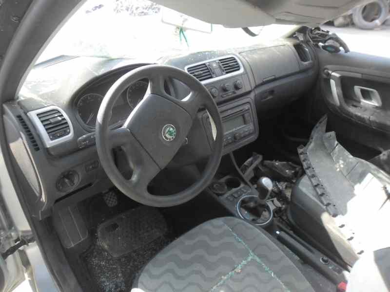 skoda fabia (5j2 ) del año 2009