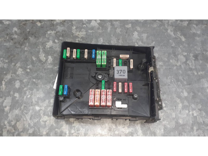 Recambio de caja reles / fusibles para seat leon (1p1) referencia OEM IAM 3C0971249  