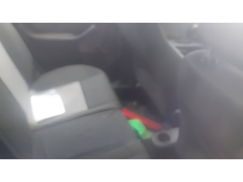 seat ibiza (6l1) del año 2005